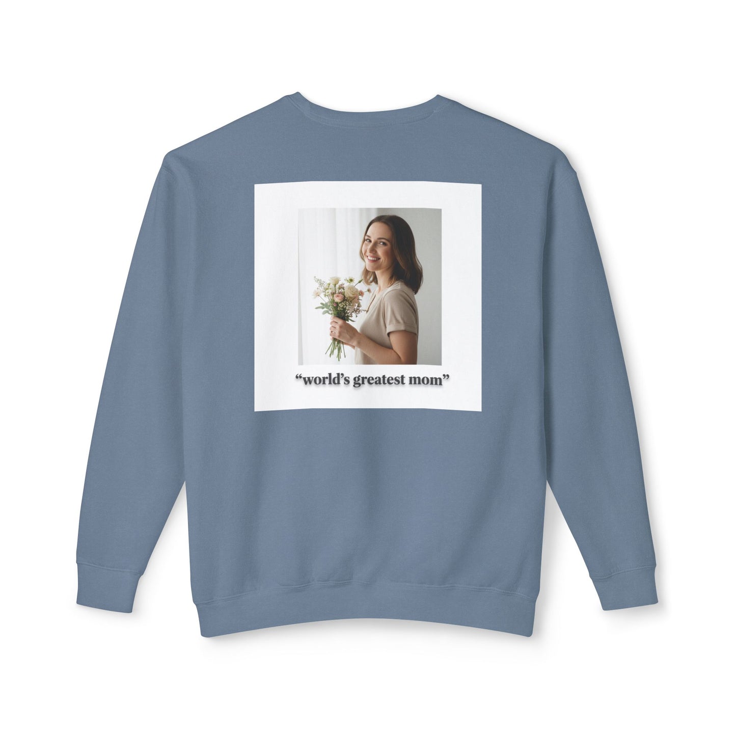 World's Greatest Mom Crewneck Sweatshirt – Floral Award Design, Mother's Day Gift